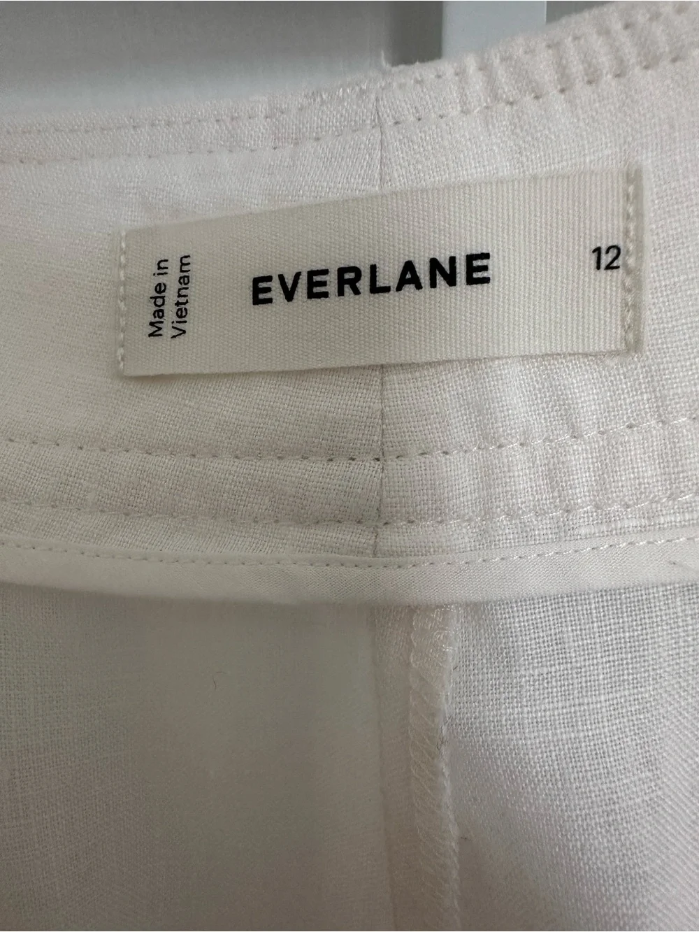 Everlane Natural Wide-Leg Linen Trousers - Picture 4 of 4